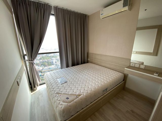 For Rent condo Ideo Mobi Sathorn Duplex fully furnished (S15-4004)