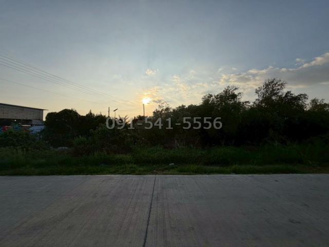 ขายที่ดินประชาอุทิศ 90 ซอยยิ้มแย้ม ขนาดที่ดิน 3 ไร่