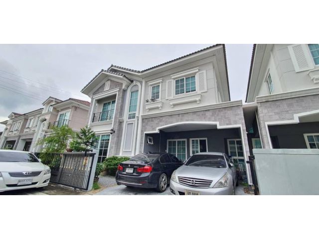 ขายบ้านแฝด โกลเด้น นีโอ 2 บางนา-กิ่งแก้ว fully furnitured พร้อมเข้าอยู่ ทำเลดี ใกล้เมกะบางนา