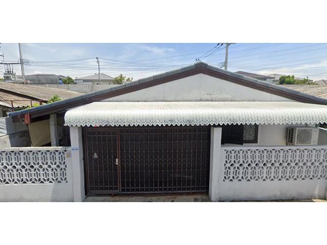 จอดรถ3คัน เมกาบางนา บางนา-ตราด49-55 เปิดซิง! บ้าน 3แอร์ใหม่ 50ตรว