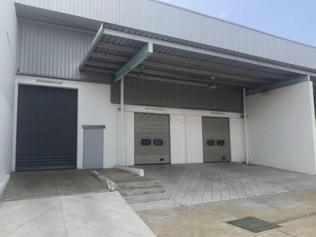 ให้เช่าโรงงานโกดัง 1,200 ตรม พื้นที่สีม่วง บางนาตราด กม.38 บางปะก