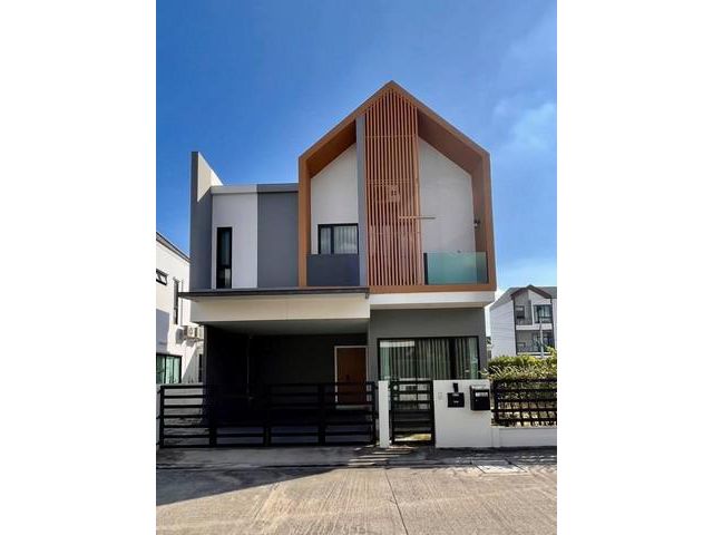 ให้เช่าบ้านเดี่ยว โครงการ Mews เทียนทะเล 15 แสมดำ