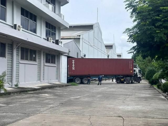 ให้เช่า  warehouse #โกดัง ติดรถไฟฟ้าสายสีเหลือง เทพารักษ์ สมุทรปร