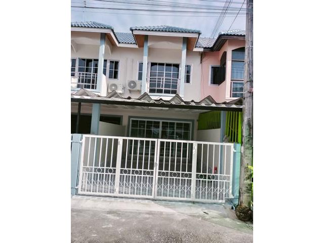 ขายทาวน์เฮ้าส์2ชั้น ต.ดอนหัวฬ่อ อ.เมือง ชลบุรี จ.ชลบุรี