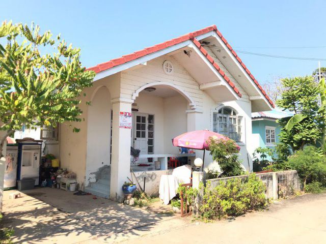 บ้านเดี่ยว 1 ชั้น  หมู่บ้านสวนแสนสุข เลขที่ 93/344 ซอย 13