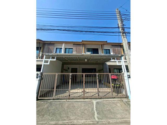 ให้เช่าทาวน์เฮาส์ 2 ชั้น หมู่บ้านพฤกษาวิลล์ 73 ซอยพัฒนาการ 38 ใกล้ APL รามคำแหง (N.1972)