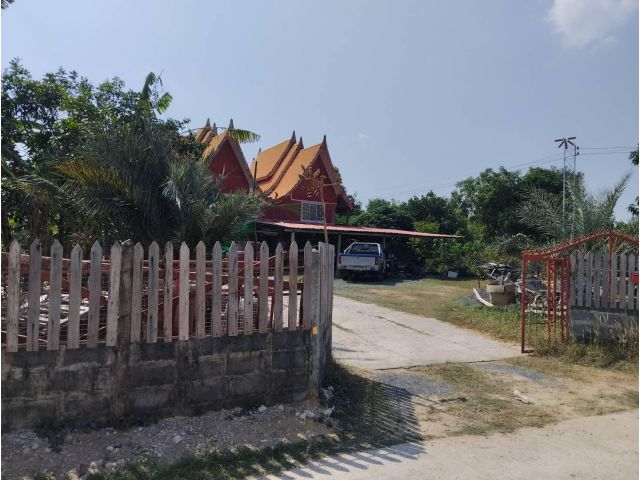 ขายบ้านพร้อมที่ดิน 1 ไร่เศษ