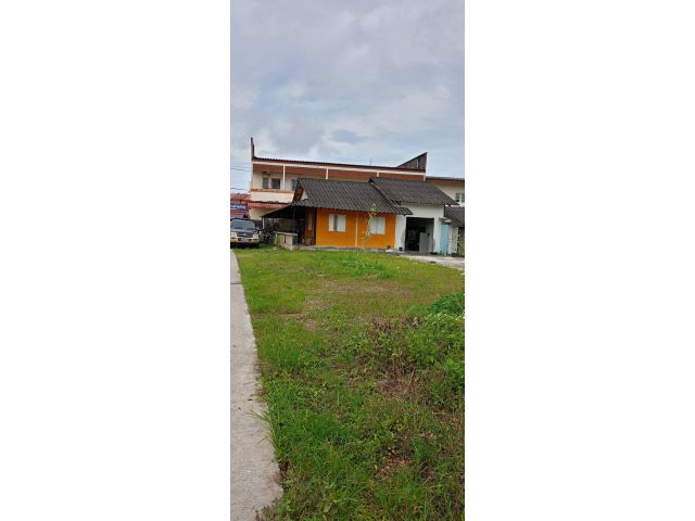 ขายบ้านเดี่ยวชั้นเดียวพร้อมที่ดิน