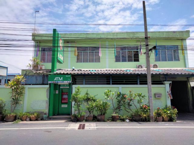 ขายโกดังพุทธมณฑลสาย7 ถนนซอยกว้างรถใหญ่เข้าออกสะดวก ใกล้ตลาด