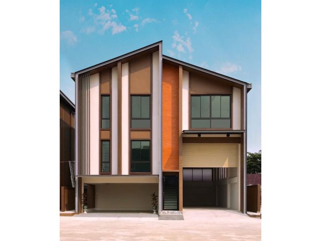 ที่ดินติดถนนใหญ่พร้อมโรงงานใหม่ราคาเริ่มต้นเพียง2.9ล้านบาทเท่านั้นโทรด่วน 091-115-1105