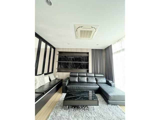 ให้เช่าทาวโฮม ใกล้รร.นานาชาติไบรท์ตัน คอลเลจ  ถ.ศรีนครินทร์-ร่มเก