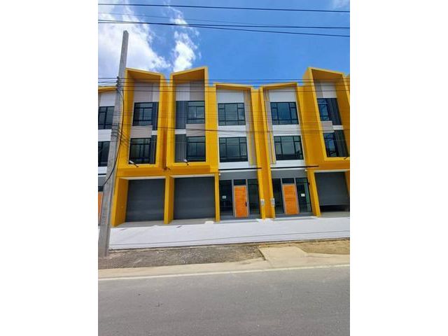 ให้เช่าโกดังสร้างใหม่พร้อมออฟฟิศ 3ชั้น ย่านบางใหญ่ ซอยกัตนา นนทบุ