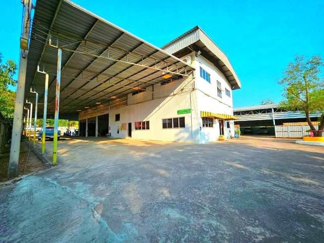 ขายที่ดินพร้อมโกดังสำนักงานอยู่นิคมฉะเชิงเทรา 10 -3-60 ไร่
