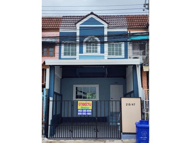 ขายถูก ลดพิเศษ ทฮ.2ชั้น แสงตะวันบางบ่อ รีโนเวทใหม่ทั้งหลัง ติดถนนเมนหมู่บ้าน เจ้าของขายเอง