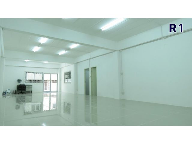 ให้เช่าออฟฟิศ พื้นที่72 ตรม. ชั้น1 ลาดพร้าว ใก้ลสถานีรถไฟฟ้าภาวนา