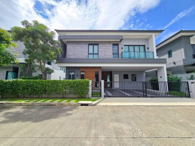 ให้เช่า บ้านเดี่ยว The City Bangna ใกล้ Mega Bangna หันหน้าทิศเหนือ 4ห้องนอน 1ห้องแม่บ้าน ตกแต่งสวย