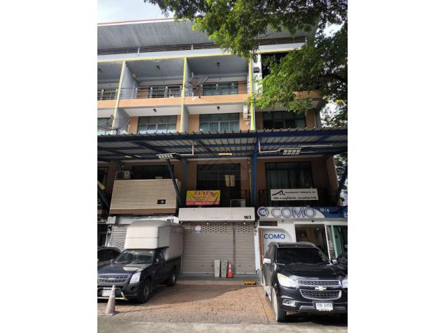 ขายโฮมออฟฟิศ 4 ชั้น 400 ตรม. ซอย 20 มิถุนา พร้อมเฟอร์ ใกล้ MRTสุท