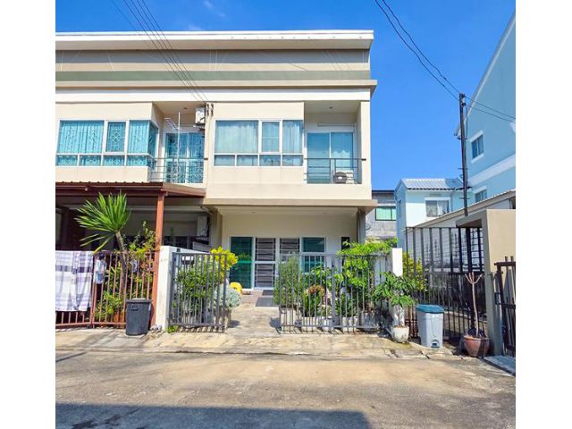 ขายทาวน์โฮม 2 ชั้น รามอินทรา 8 แยก18 (ลาดปลาเค้า72) ทาวน์โฮม 2 ชั้น รามอินทรา 8 แยก18