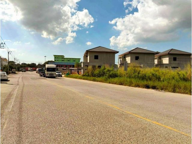 ที่ดิน 2 ไร่ 3 งาน แหลมฉบัง ใกล้ท่าเรือ 3 กม.