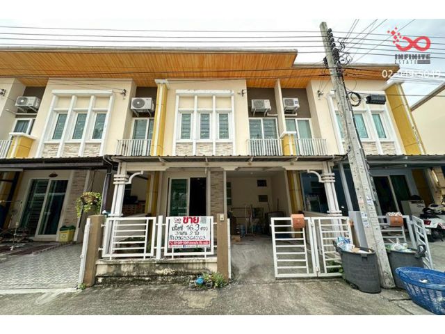 ขายทาวน์โฮม 2 ชั้น โกลเด้นทาวน์ 1 อ่อนนุช-ลาดกระบัง 16.3 ตารางวา ใกล้สนามบินสุวรรณภูมิ ซอยวัดลานบุญ