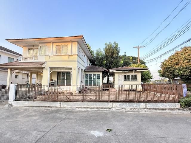 ขายบ้านเดี่ยวชลลดา สุวรรณภูมิ หลังมุม พื้นที่เยอะ ติดคลับเฮ้าส์