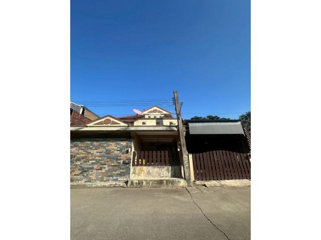 ให้เช่าทาวน์เฮ้าส์ 2 ชั้นหลังริม 50 ตรว. ม.บารเมษฐ์ เฉลิมพระเกียร