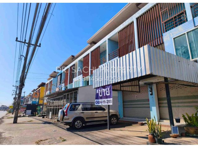 ขายอาคารพาณิชย์ หน้า ม.แม่ฟ้าหลวง 2 ชั้นครึ่ง ทำเลเหมาะทำธุรกิจ อ.เมือง จ.เชียงราย