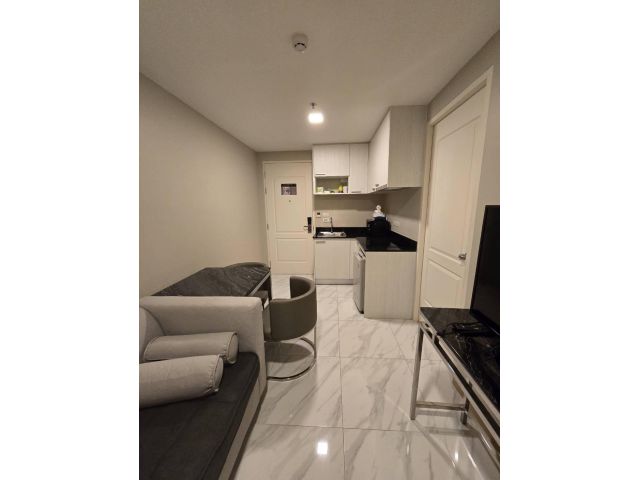 Bless Residence Ekkamai for rent 1 bedroom 1 bathroom 27 sqm rental 14,000 baht/month