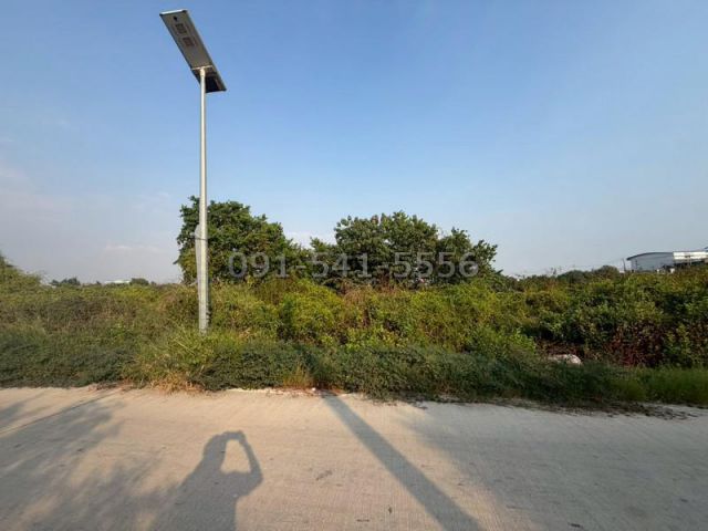 ขายที่ดิน 2 แปลงติดกัน 10 ไร่ ริมถนน ซอยประชาอุทิศ 90