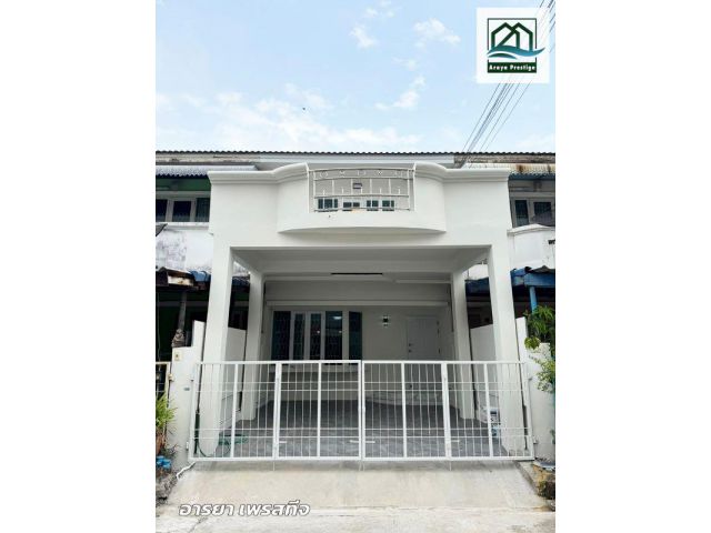 พาร์คแกลเลอรี่ ถนนศรีนครินทร์ รีโนเวทใหม่พร้อมเข้าอยู่