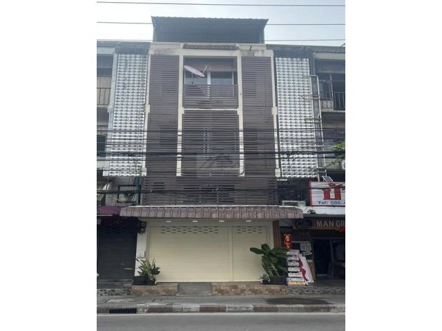 ให้เช่า ขายอาคาร 5 ชั้น ย่านเหม๋งจ๋าย ถนนประชาอุทิศ ห้วยขวาง