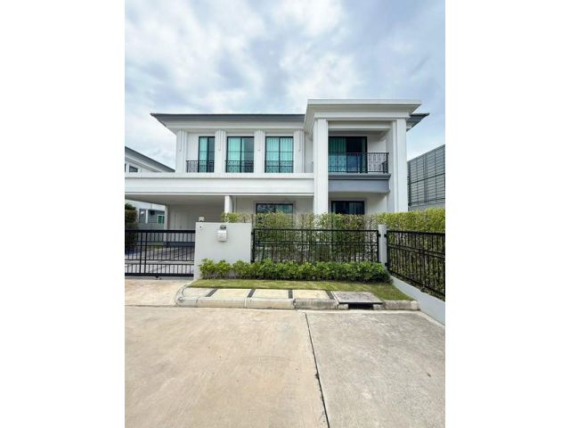 ให้เช่าบ้านเดี่ยว2ชั้นหลังมุม เศรษฐสิริ เสรีไทย ใกล้แฟชั่นไอส์แลน