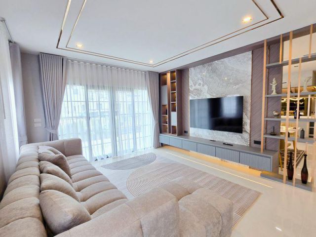 ให้เช่า CENTRO บางนา บ้านเดี่ยวหรูทำเลดี ใกล้ Mega Bangna พร้อมอยู่ ขนาด 70.1 ตารางวา 4 ห้องนอน ตำบลบางแก้ว อำเภอบางพลี