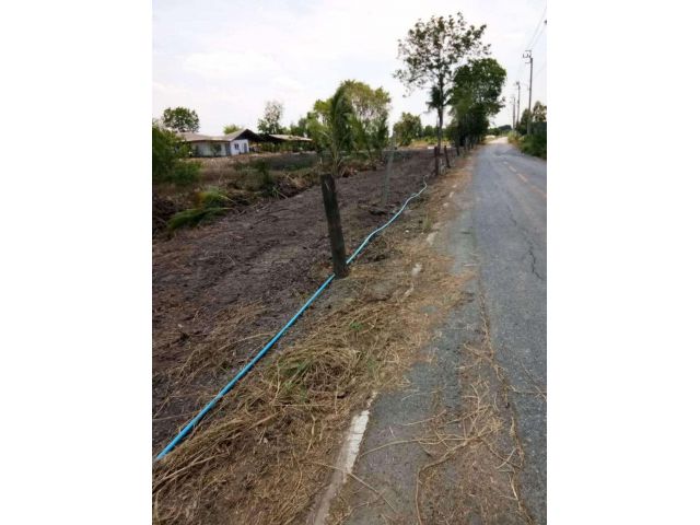 ขายที่ดิน 7-1-0 ไร่ ผังเมืองสีเขียว คลอง 12  อ. หนองจอก กทม. ตั้งอยู่ติดถนนเลียบคลองหนองปลาหมอ ห่างจากถนนประชาสำราญ(ตรงห