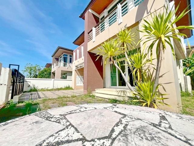 บ้านเดี่ยว 2 ชั้น 63 ตร.วา 3นอน The Boulevard สวนเสือศรีราชา 2.5