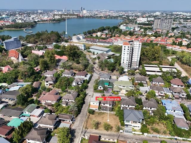 ขายที่ดินแปลงหัวมุม พิมานชล 2 ริมบึงแก่นนคร | เนื้อที่ 130.5 ตร.วา