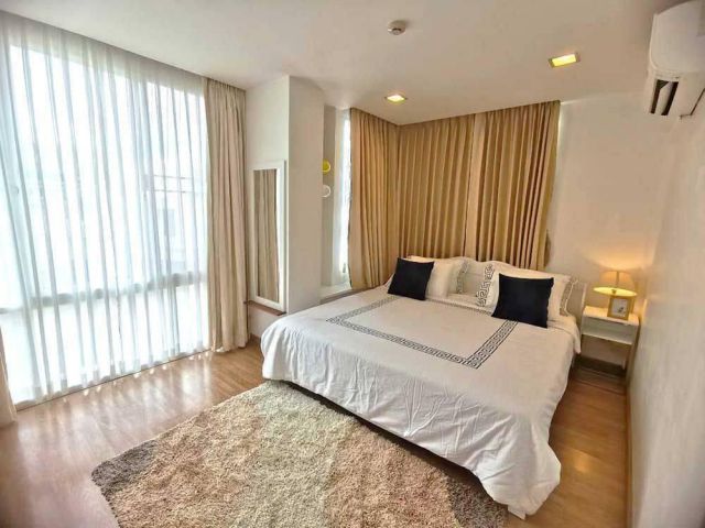 Condo  The Alcove 49(Soi Sukhumivt 49) S15-27769