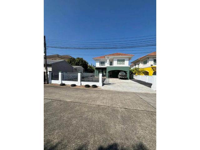 U1393 ให้เช่าบ้านเดี่ยว 2 ชั้น หมู่บ้านภัสสร 13  มีนบุรี หนองจอก ถ.สุวินทวงศ์ บ้านพร้อมเฟอร์ ทำเลดีเดินทางสะดวกเข้าออกได