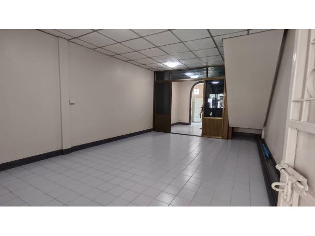 บ้านปรับปรุงพร้อมอยู่ ทำเลดีเดินทางสะดวก ห่างถนนนวมินทร์ 200 ฉัตรเกล้าวิลล่า, กรุงเทพ