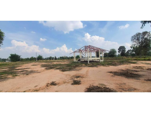 ขายถูกโครงสร้างบ้าน2หลังบนที่ดิน5ไร่ จ.ขอนแก่น