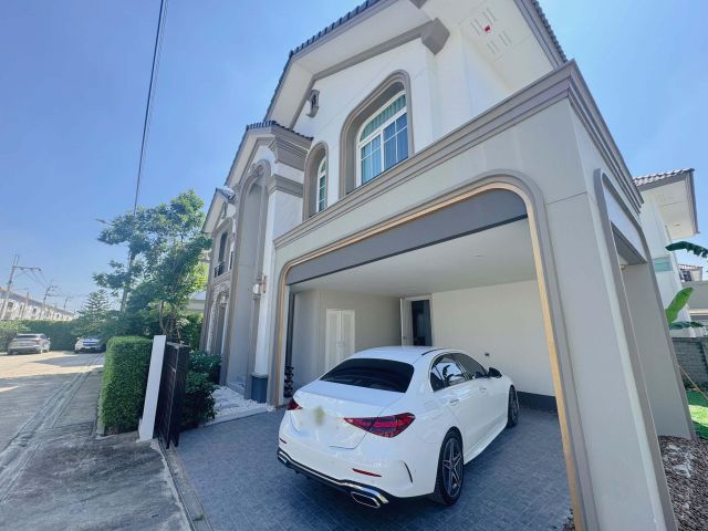 ขายบ้านพร้อมเข้าอยู่ Grandio Bangna km.5 แกรนดิโอ บางนา กม.5 ทิศเหนือ ทำเลศักยภาพ