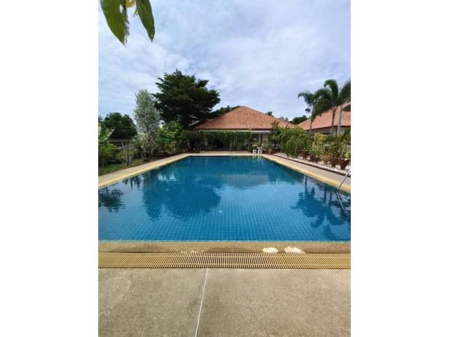 ปล่อยเช่าพูลวิลล่า อำเภอบางละมุง จังหวัดชลบุรี สภาพดีพร้อมเข้าอยู