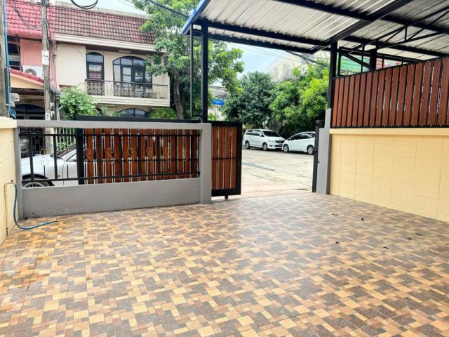 ให้เช่าบ้านเดี่ยว หมู่บ้าน สินพัฒนาธานี ประชาชื่น