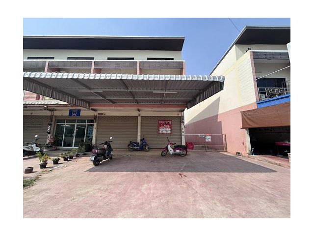 ขายอาคารพาณิชย์ 2 ชั้น ติดถนน หลังตลาดเทิดไท ทำเลดีมาก