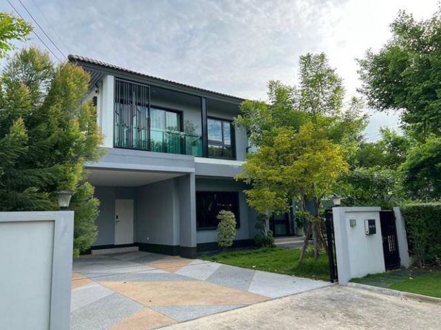 U1406 ให้เช่าบ้านเดี่ยว 2 ชั้น หมู่บ้าน บุราสิริ วงแหวน อ่อนนุช บางนา โครงการของแสนสิริ Burasiri wongwaen onnut บ้านเช่า