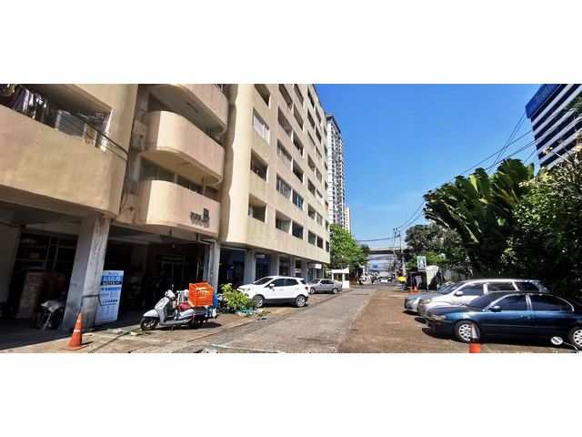 รัตนาธิเบศร์แมนชั่น (บุญโต) ซ.รัตนาธิเบศร์ 17 อ.เมือง จ.นนทบุรี