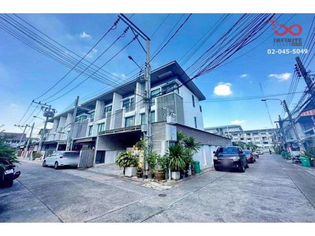 ขายทาวน์โฮม โคซี่ โชคชัย 4 หลังมุม 3ชั้น 30ตร.วา บ้านสวย พร้อมอยู่