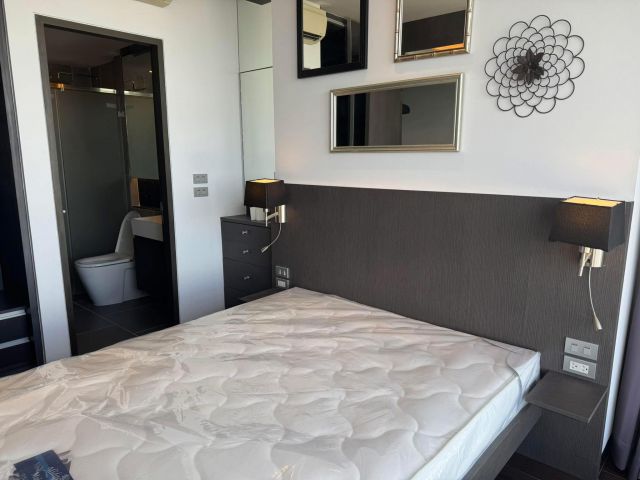 The Lumpini 24 clean safe