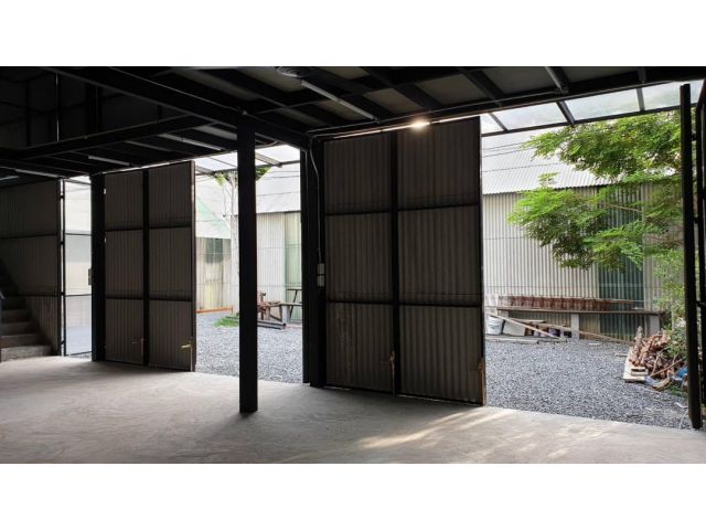 ให้เช่าโกดังพื้นที่ 100 ตรม. มีชั้นลอย ซอยลาดพร้าว  รัชดา