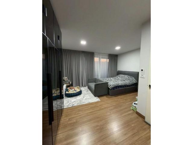 P1945 ขายทาวโฮม3ชั้น โครงการ บ้านกลางเมือง สุขุมวิท อ่อนนุช